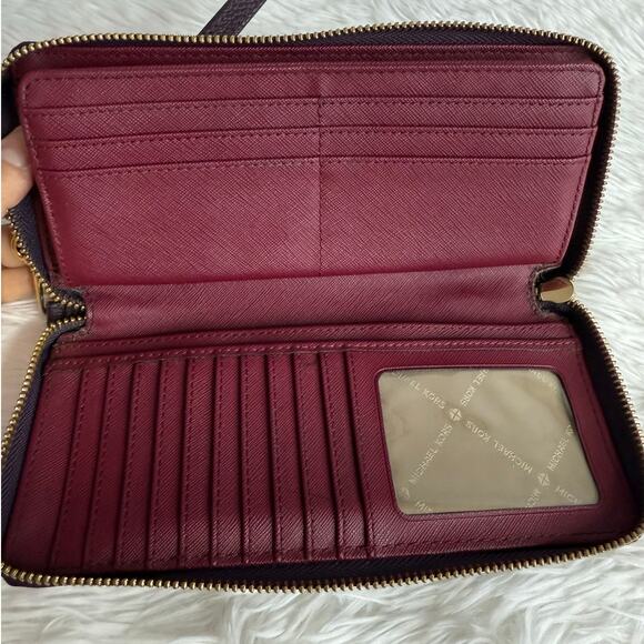 Michael Kors Burgundy Large Zip Around Wallet - Picture 4 of 9